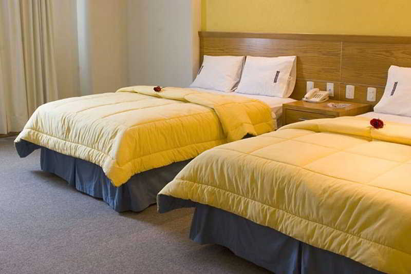 Comfort Inn Morelia Exteriör bild