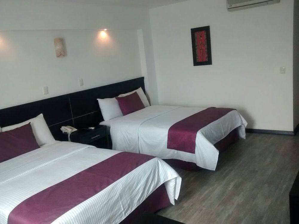 Comfort Inn Morelia Exteriör bild