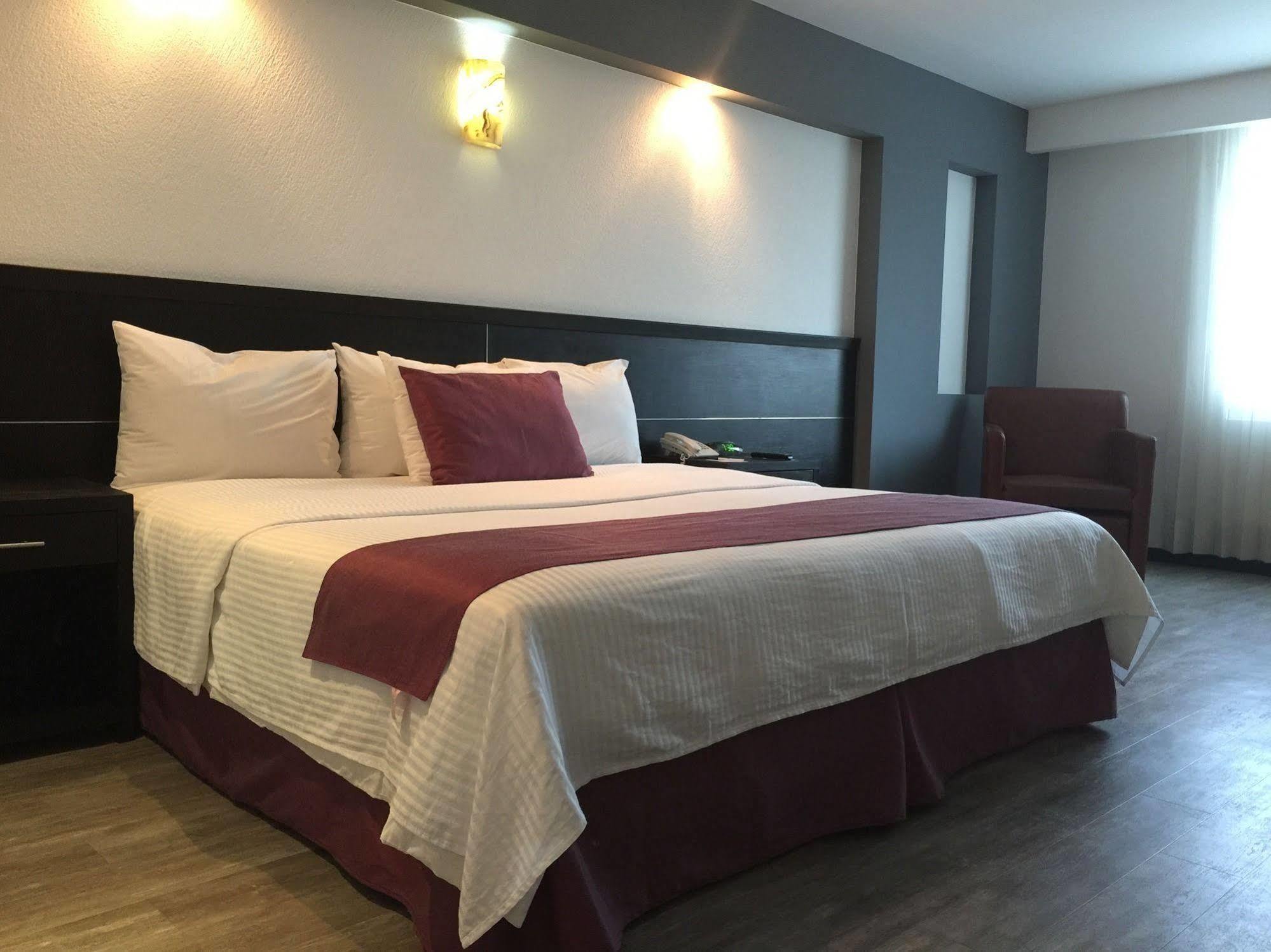 Comfort Inn Morelia Exteriör bild
